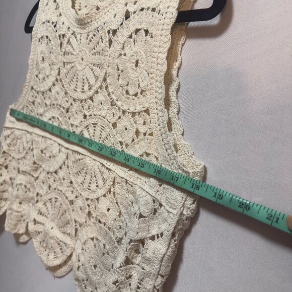 **Handmade 100% Cotton Crochet Top – Fits S/M** - Picture 4 of 8